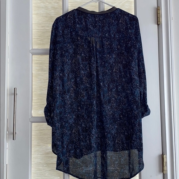 RW&Co blouse - XL - Picture 4 of 6